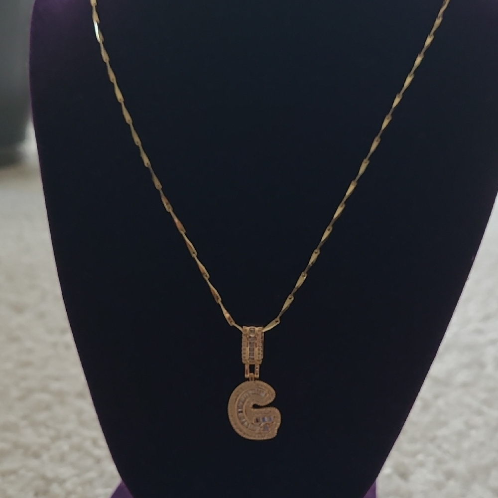 Gold Initial Pendant Necklace